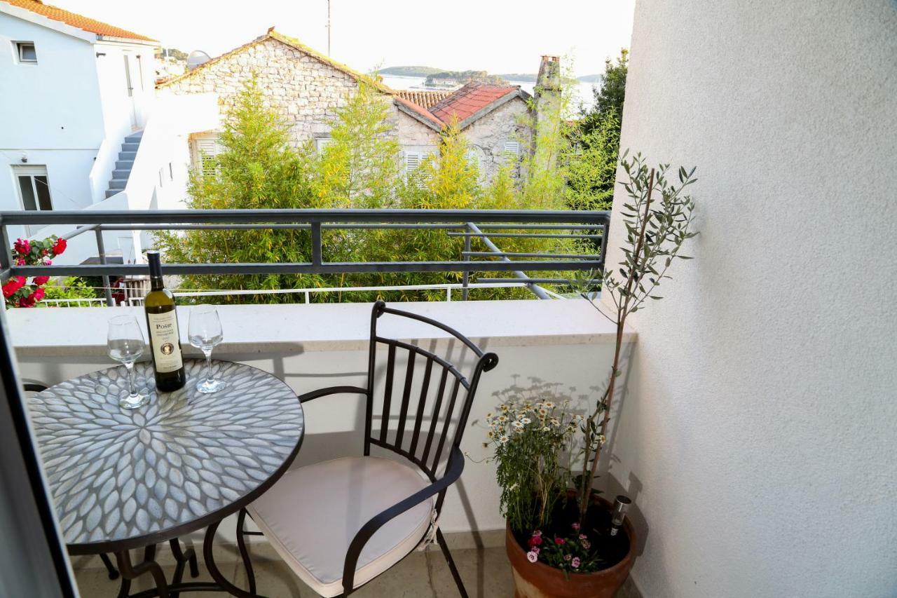 Apartments Sunset Hvar Town Exterior foto